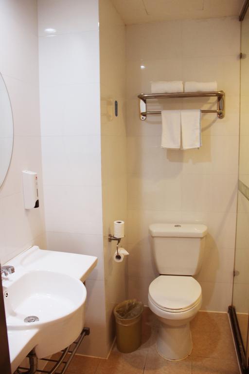Hanting Express Wuxi Xihu Road Уси Номер фото